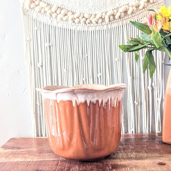 Vintage California Pottery T3 USA Drip Glaze Tulip Planter Earth Tones - Picture 3 of 6